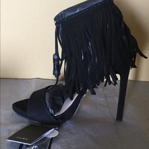 NWT Zara fringe suede heels - Picture 3 of 6